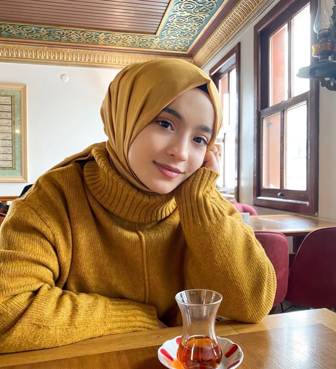Tepecik Seksi Escort Alime