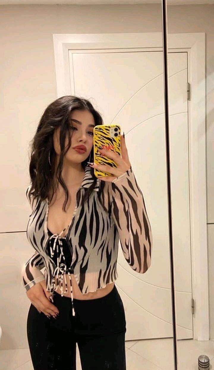 Sudöşeği Efsanevi Başarı Escort Ceylan